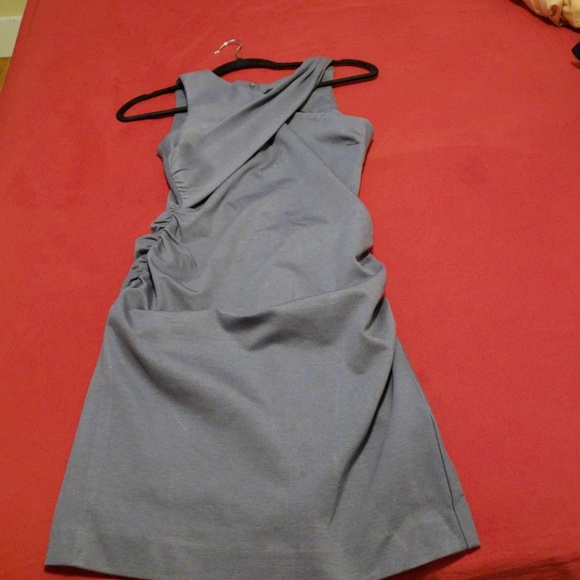 Dress - Picture 3 of 5